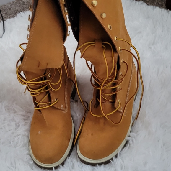 High cut Timberland boots - Picture 3 of 3